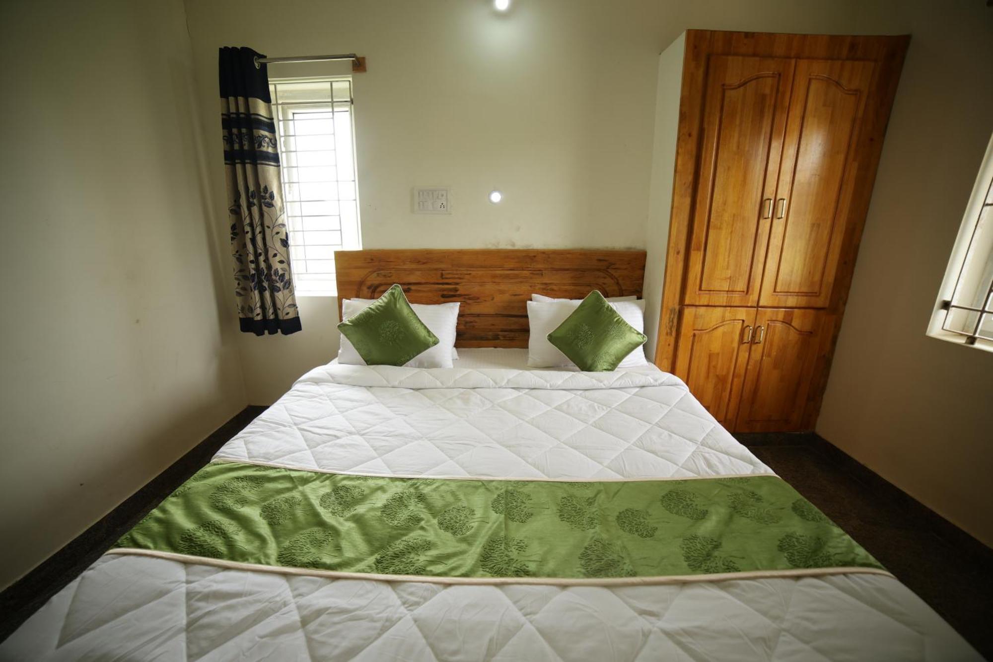 Naksha Tree Hotels - Yelagiri Exterior photo