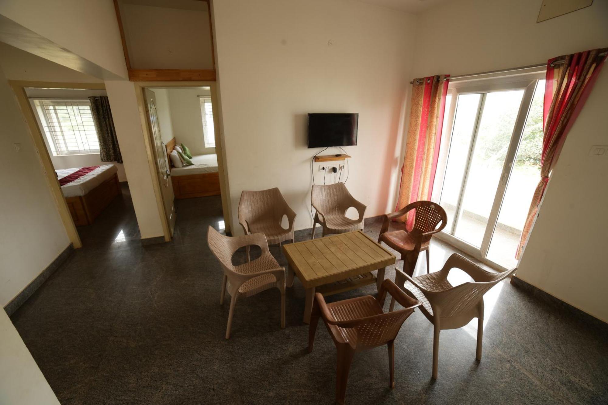 Naksha Tree Hotels - Yelagiri Exterior photo